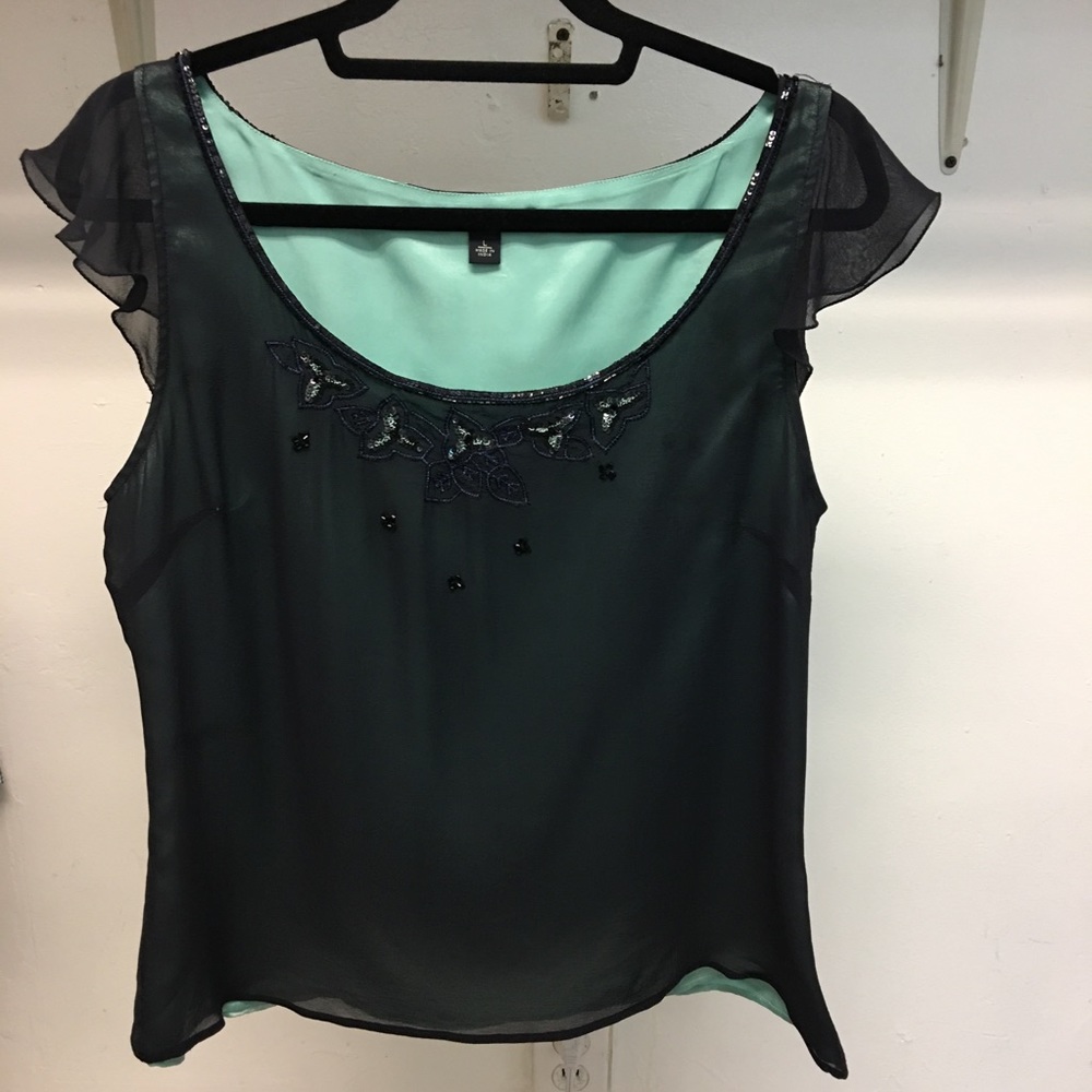 Banana republic embellished top